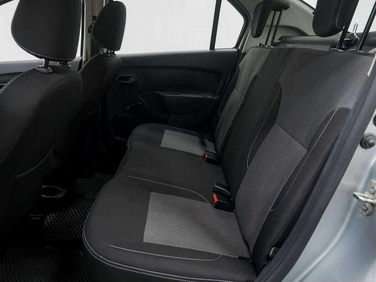 Б/У Рено Логан 2022 года. Фото: #11