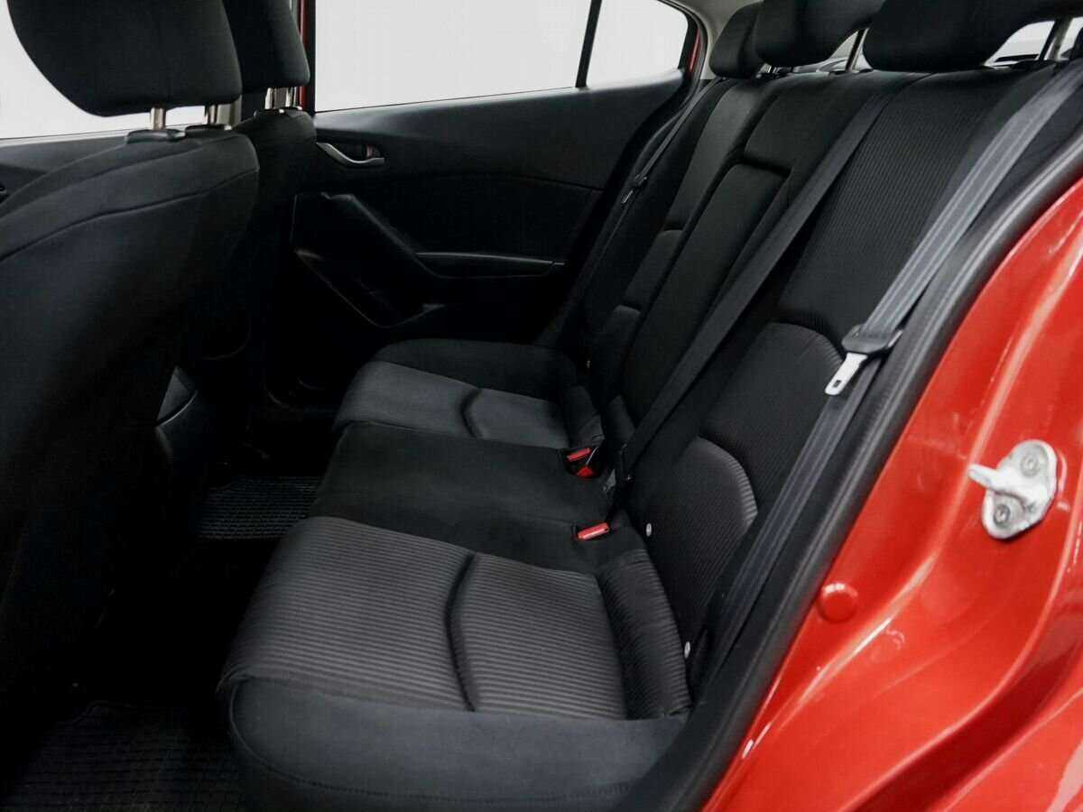 Б/У Мазда 3 2013 года. Фото: #9