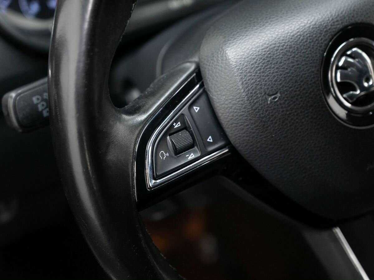 Б/У Шкода Октавия 2017 года. Фото: #13