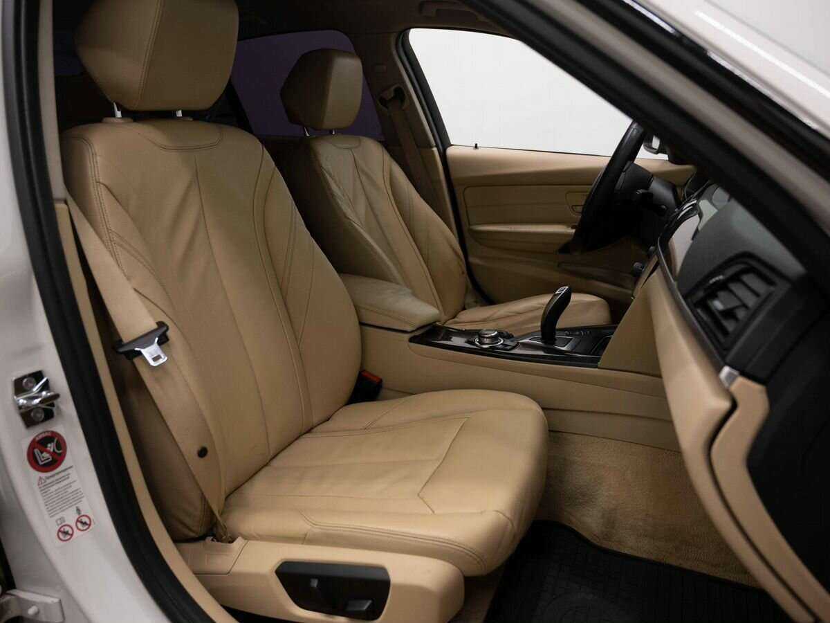 Б/У БМВ 3 серии 2012 года. Фото: #11