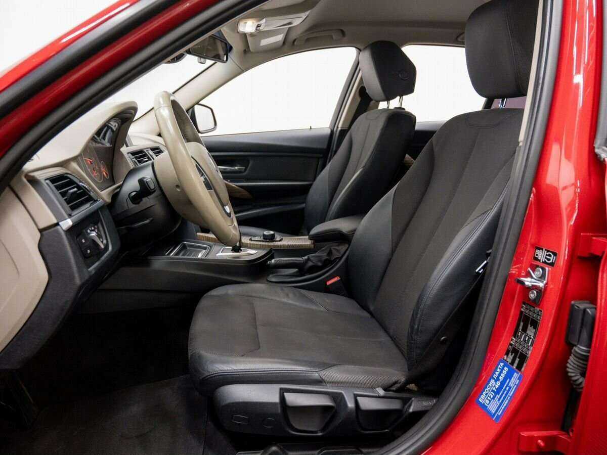 Б/У БМВ 3 серии 2012 года. Фото: #10