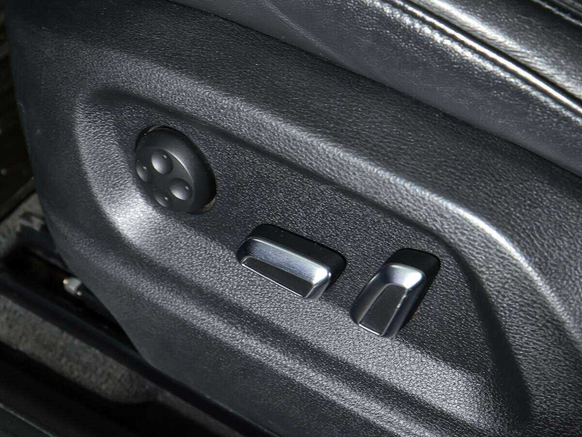 Б/У Ауди К5 2014 года. Фото: #16