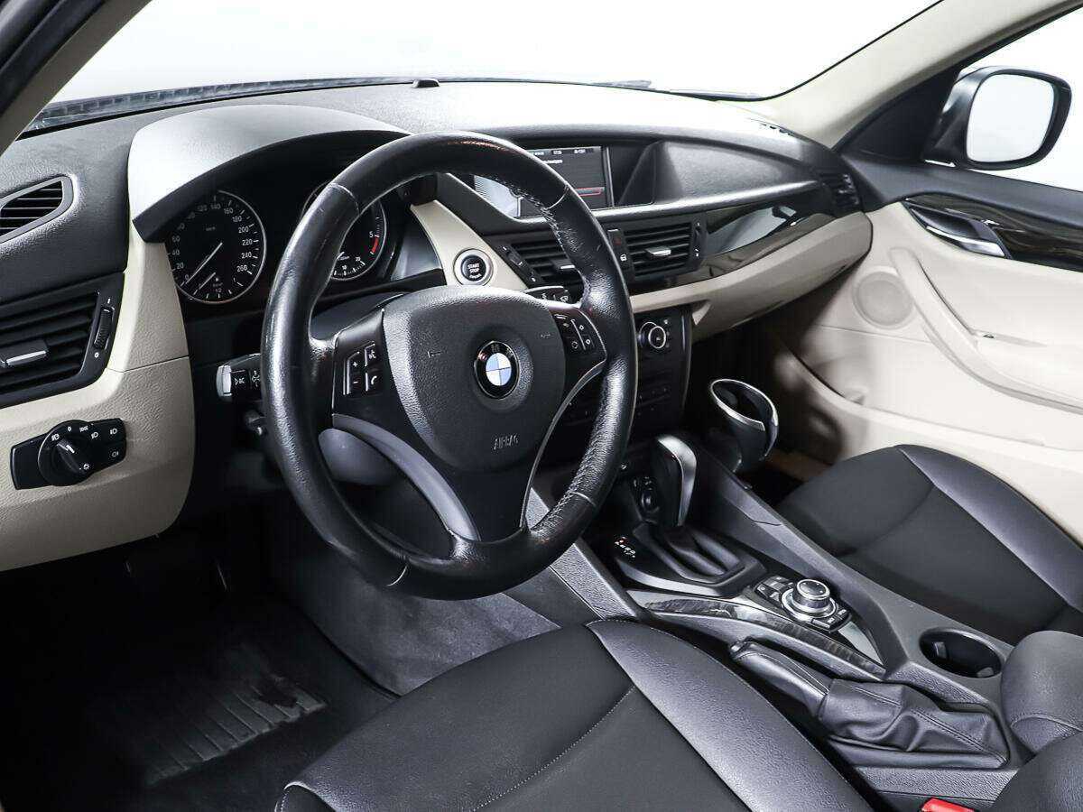 Б/У БМВ Икс1 2012 года. Фото: #12