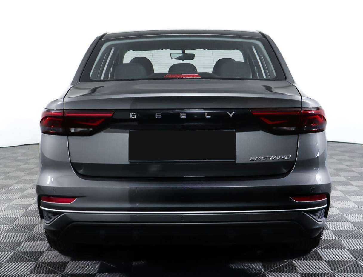 Б/У Джили Эмгранд 2023 года. Фото: #5