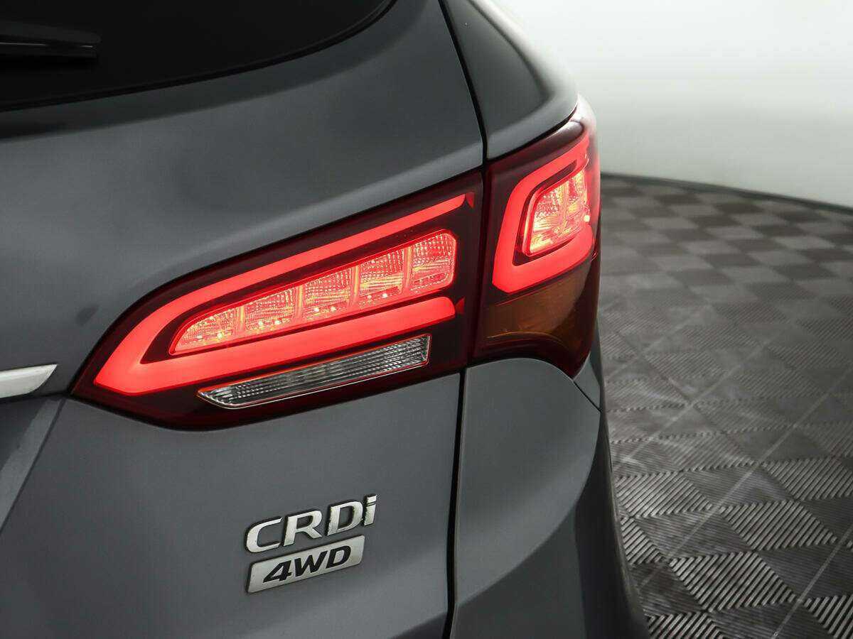 Б/У Хендай Санта Фе 2016 года. Фото: #24