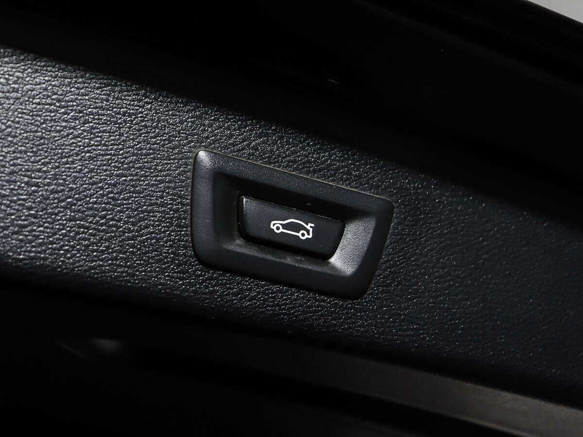 Б/У БМВ Икс3 2014 года. Фото: #12