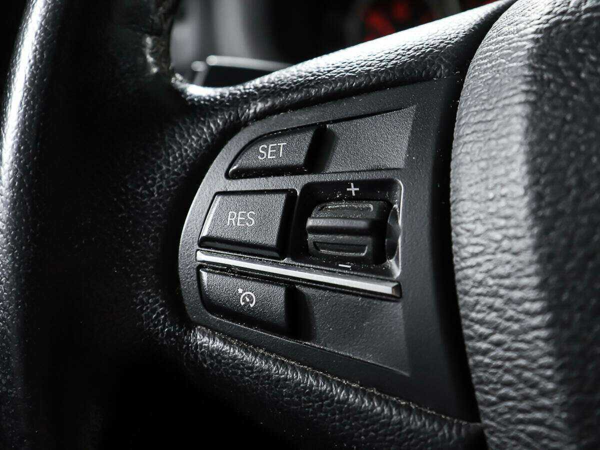 Б/У БМВ Икс3 2014 года. Фото: #15