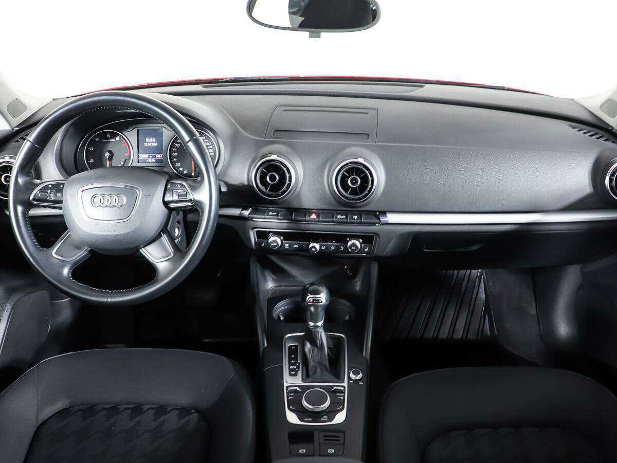 Б/У Ауди А3 2015 года. Фото: #11