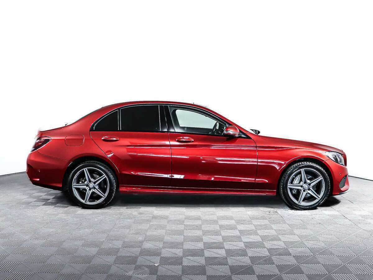 Б/У Мерседес-Бенц Ц-Класс 2016 года. Фото: #3