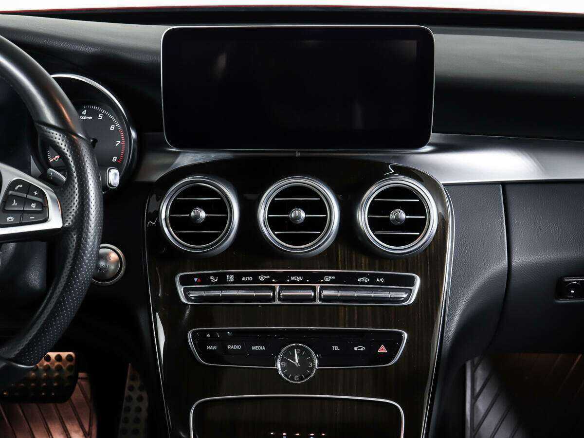 Б/У Мерседес-Бенц Ц-Класс 2016 года. Фото: #11