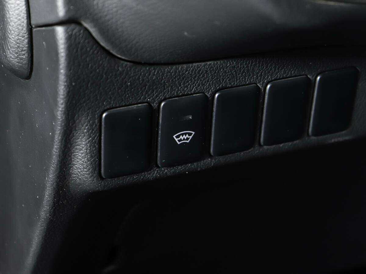 Б/У Митсубиши Оутлэндер 2016 года. Фото: #15