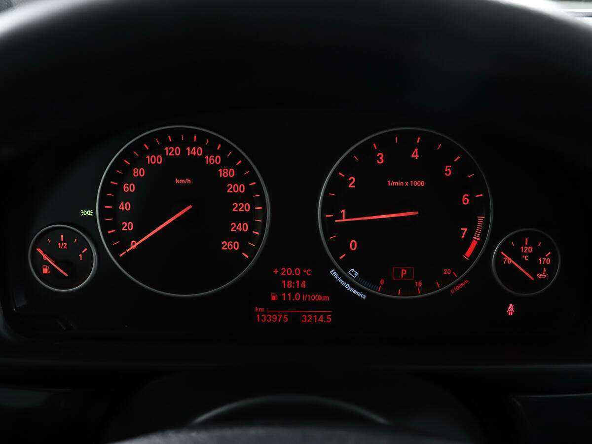 Б/У БМВ 5 серии 2013 года. Фото: #13