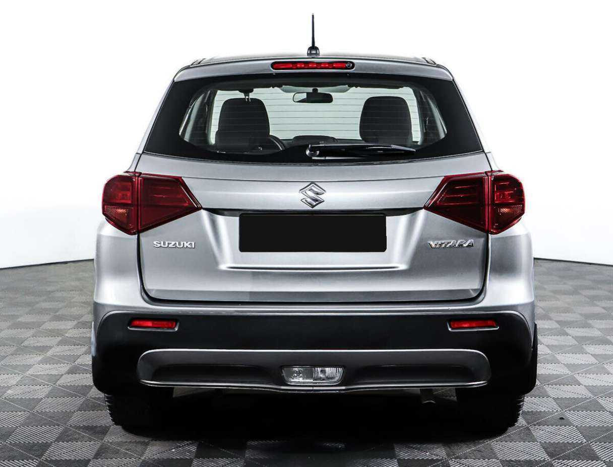 Б/У Сузуки Витара 2021 года. Фото: #5