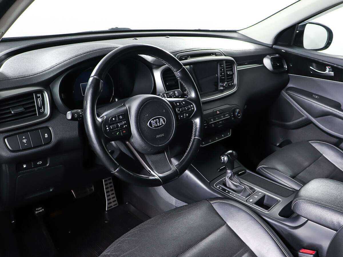 Б/У Киа Соренто 2015 года. Фото: #11