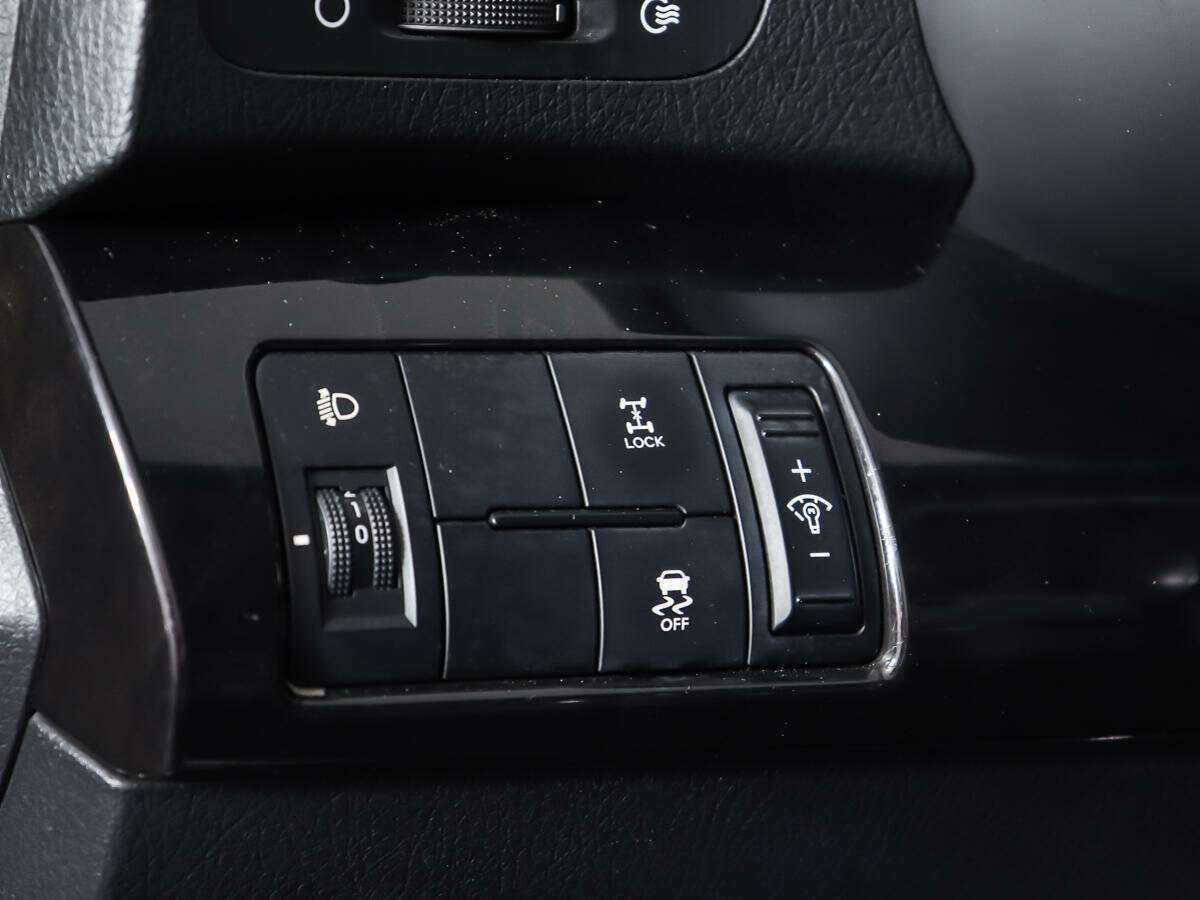 Б/У Киа Соренто 2017 года. Фото: #12