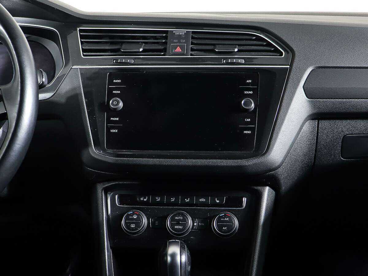 Б/У Фольксваген Тигуан 2018 года. Фото: #12