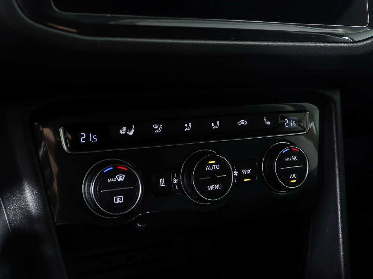 Б/У Фольксваген Тигуан 2018 года. Фото: #18