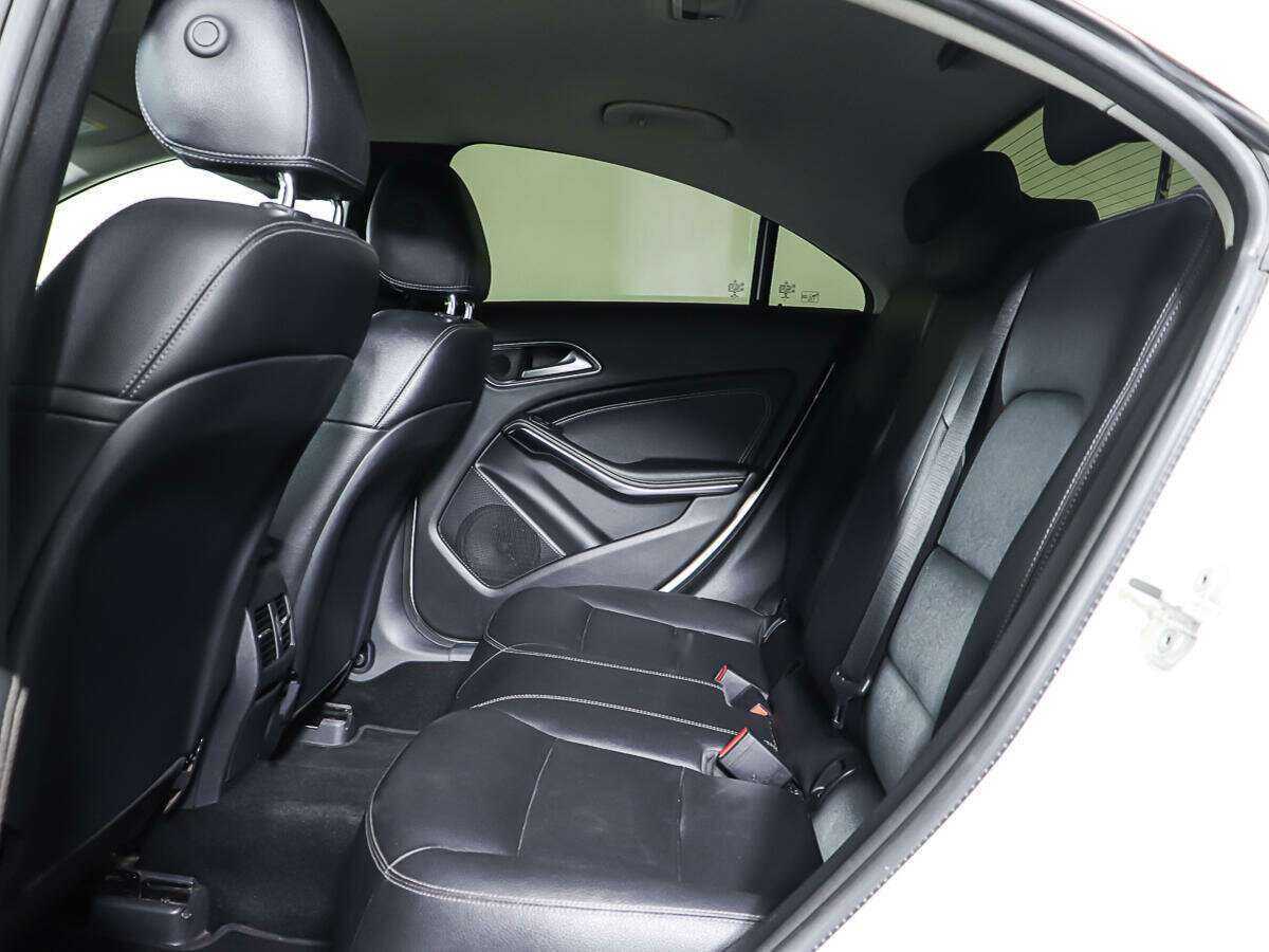 Б/У Мерседес-Бенц КЛА 2016 года. Фото: #9