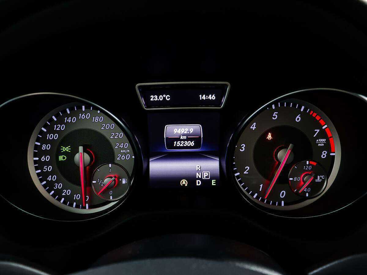 Б/У Мерседес-Бенц КЛА 2015 года. Фото: #11