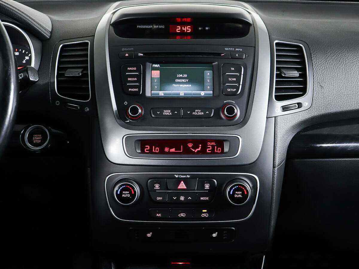 Б/У Киа Соренто 2017 года. Фото: #12