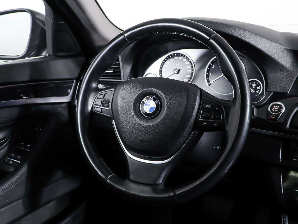 Б/У БМВ 5 серии 2015 года. Фото: #15