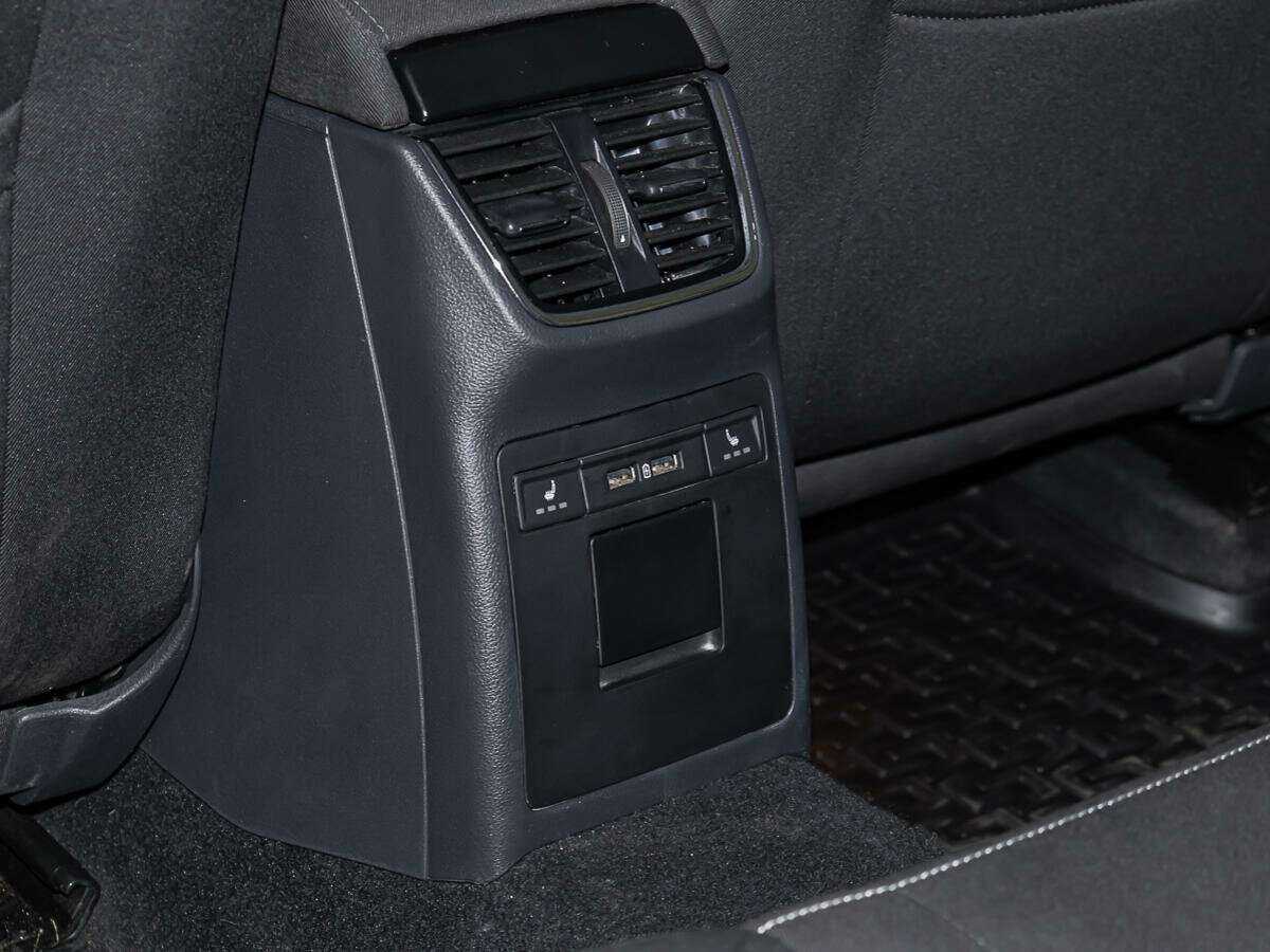 Б/У Шкода Октавия 2020 года. Фото: #16