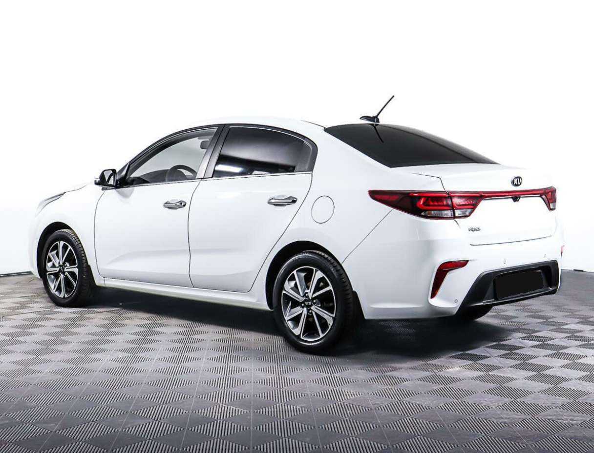 Б/У Киа Рио 2017 года. Фото: #6