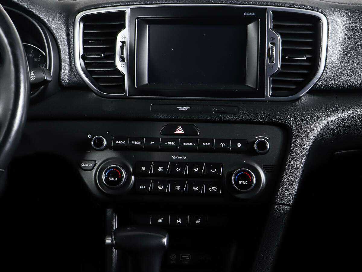 Б/У Киа Спортейдж 2017 года. Фото: #10