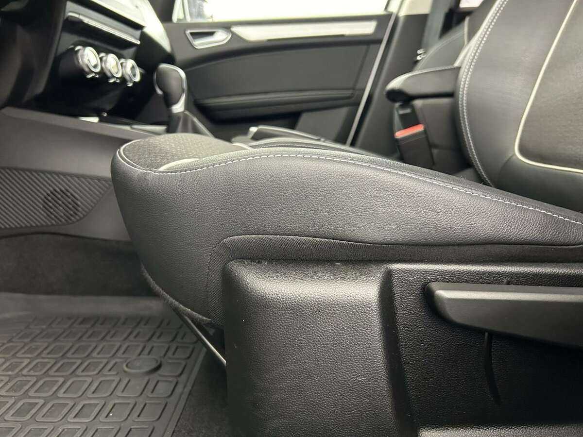 Б/У Рено Аркана 2022 года. Фото: #9