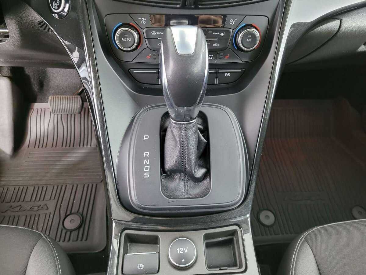 Б/У Форд Куга 2018 года. Фото: #12