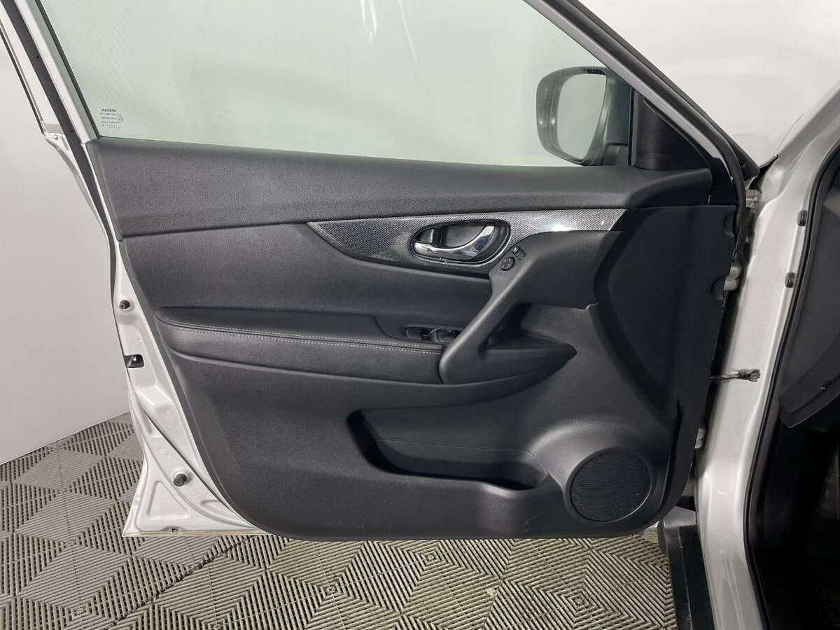 Б/У Ниссан Икс-Трейл 2018 года. Фото: #7