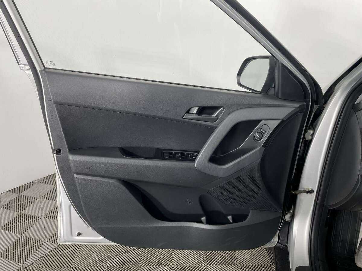 Б/У Хендай Крета 2021 года. Фото: #7