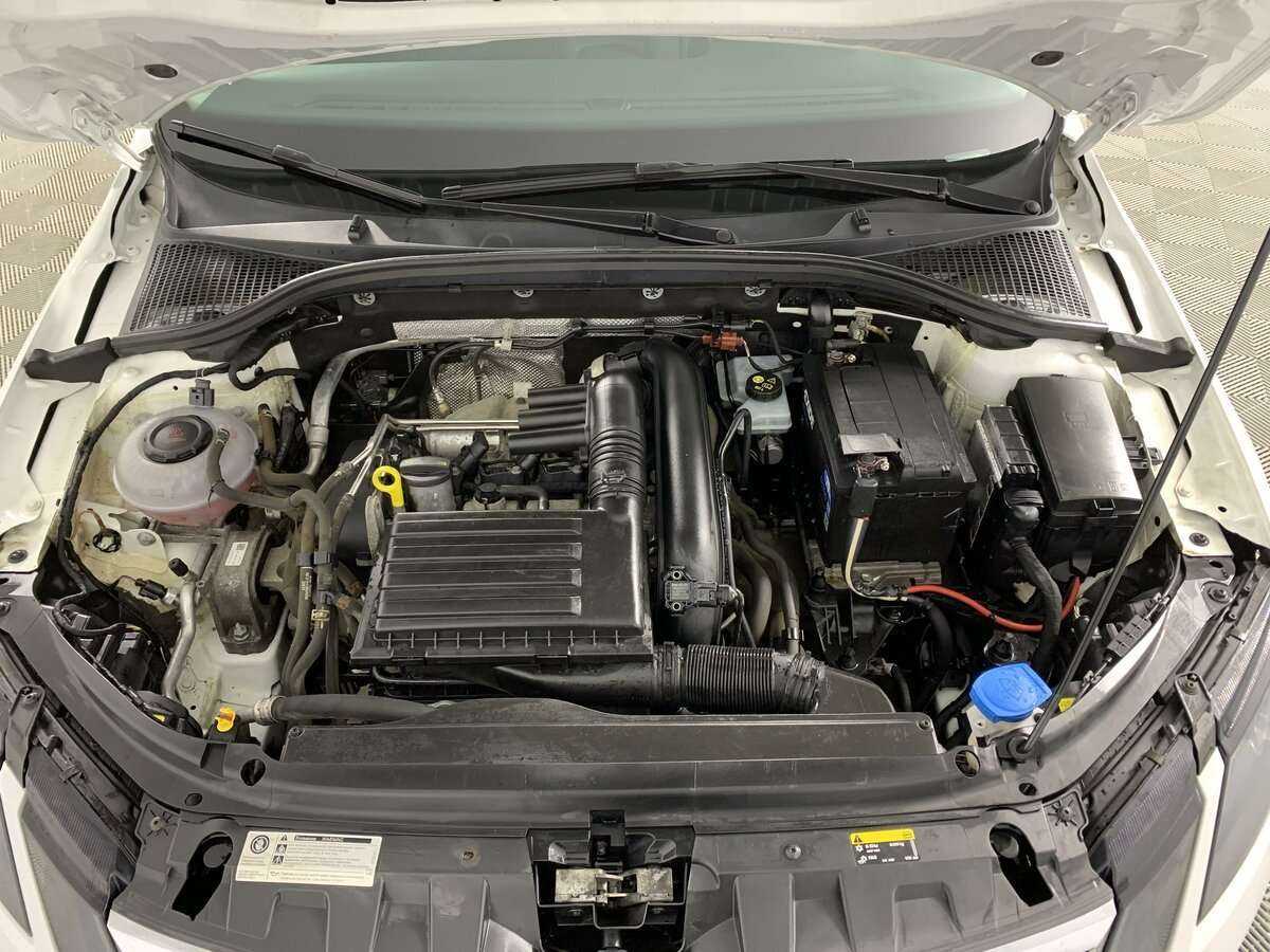 Б/У Шкода Октавия 2018 года. Фото: #9