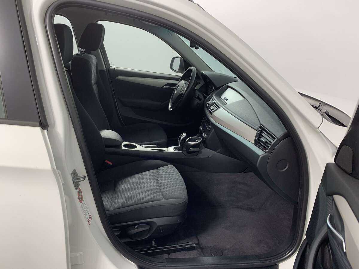 Б/У БМВ Икс1 2013 года. Фото: #15