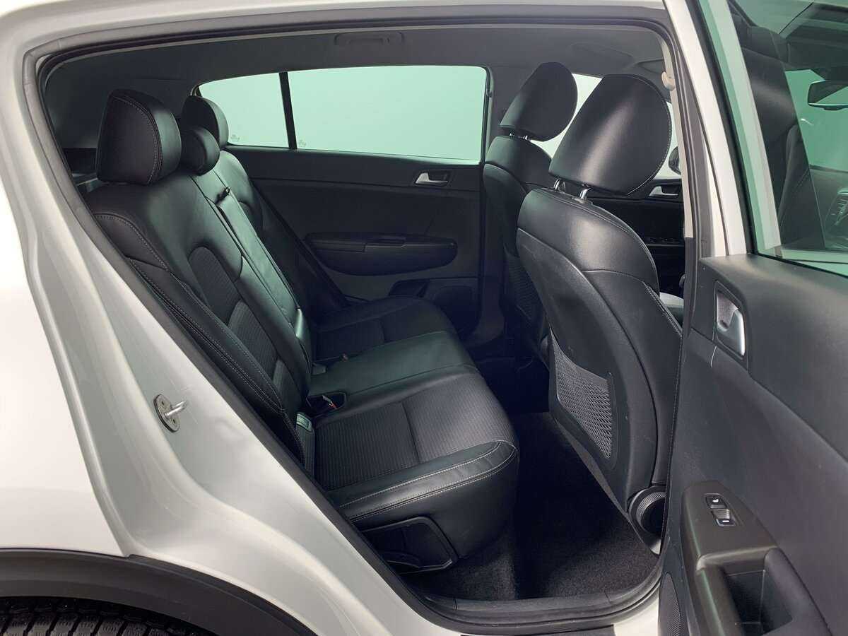 Б/У Киа Спортейдж 2016 года. Фото: #15