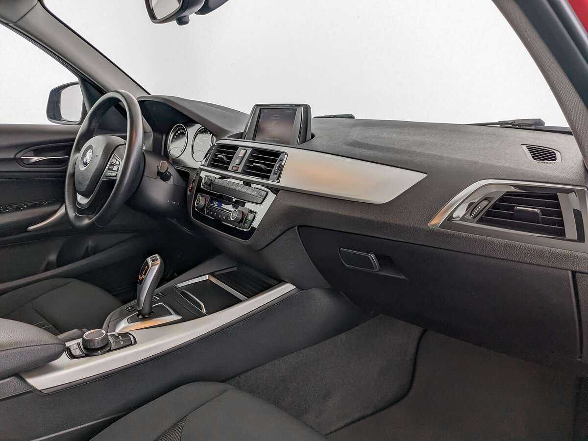 Б/У БМВ 1 серии 2017 года. Фото: #8