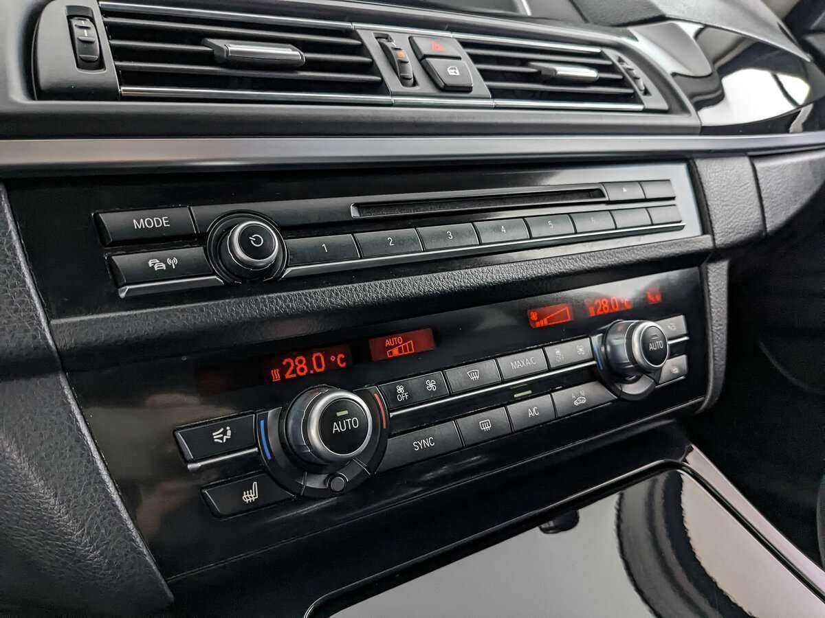 Б/У БМВ 5 серии 2014 года. Фото: #15