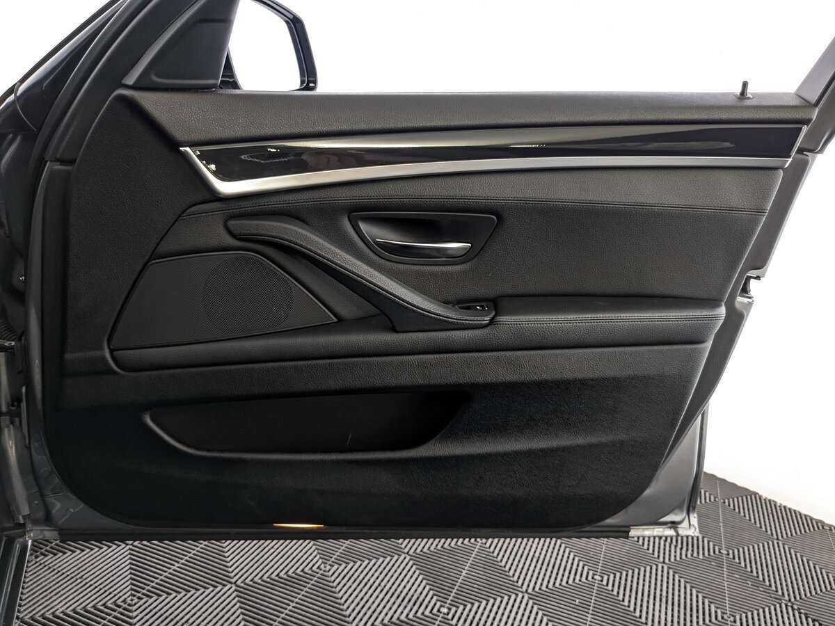 Б/У БМВ 5 серии 2014 года. Фото: #18