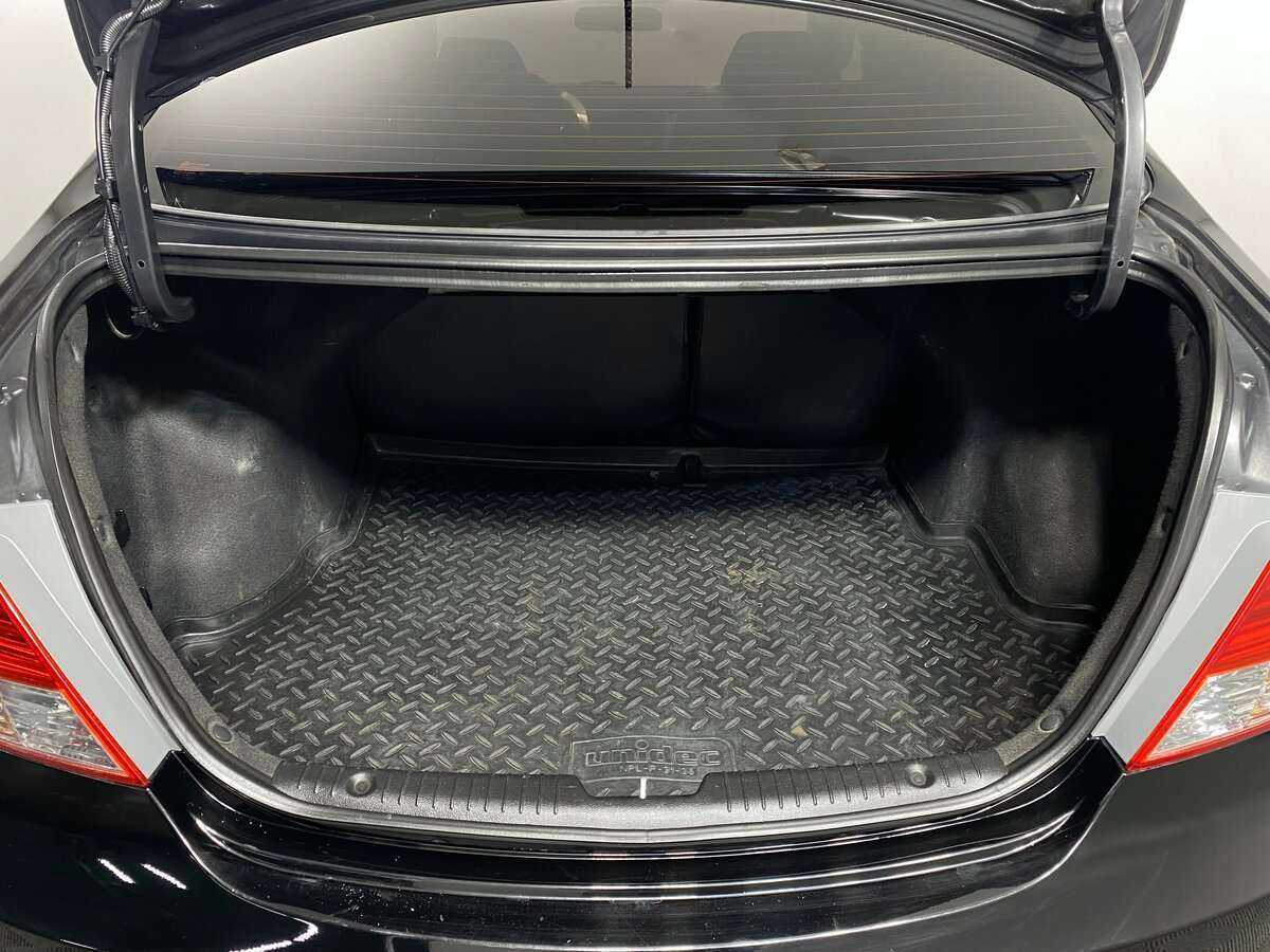 Б/У Хендай Солярис 2013 года. Фото: #9