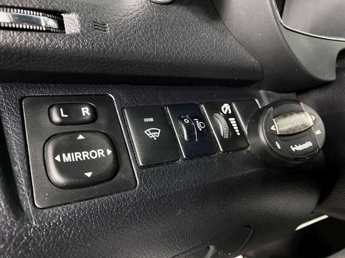 Б/У Тойота Хайлэндер 2012 года. Фото: #16