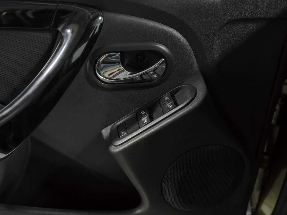 Б/У Рено Дастер 2019 года. Фото: #11