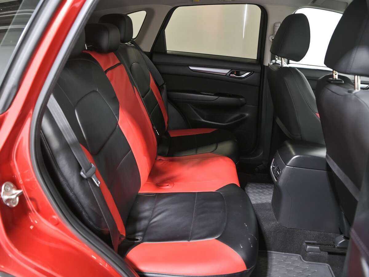 Б/У Мазда Ц-Икс-5 2017 года. Фото: #9