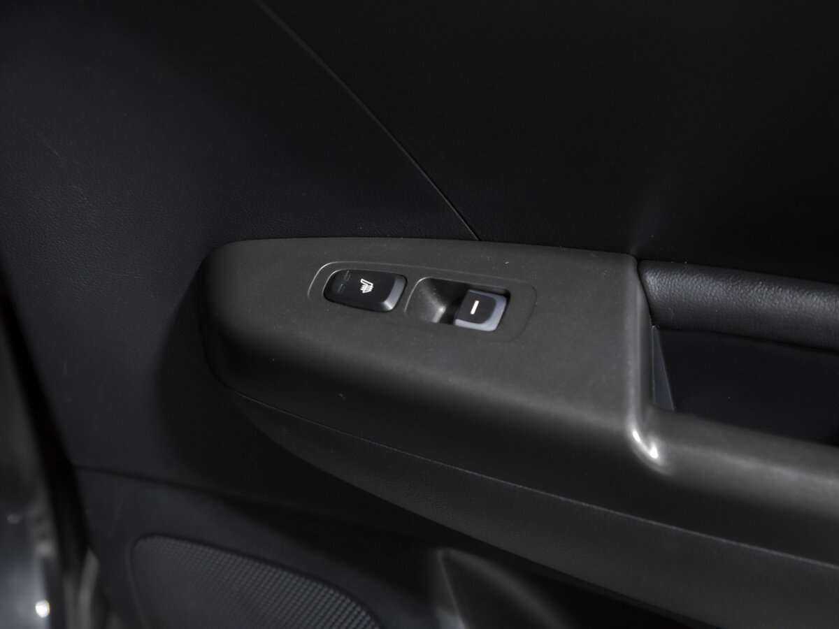 Б/У Киа Спортейдж 2018 года. Фото: #13