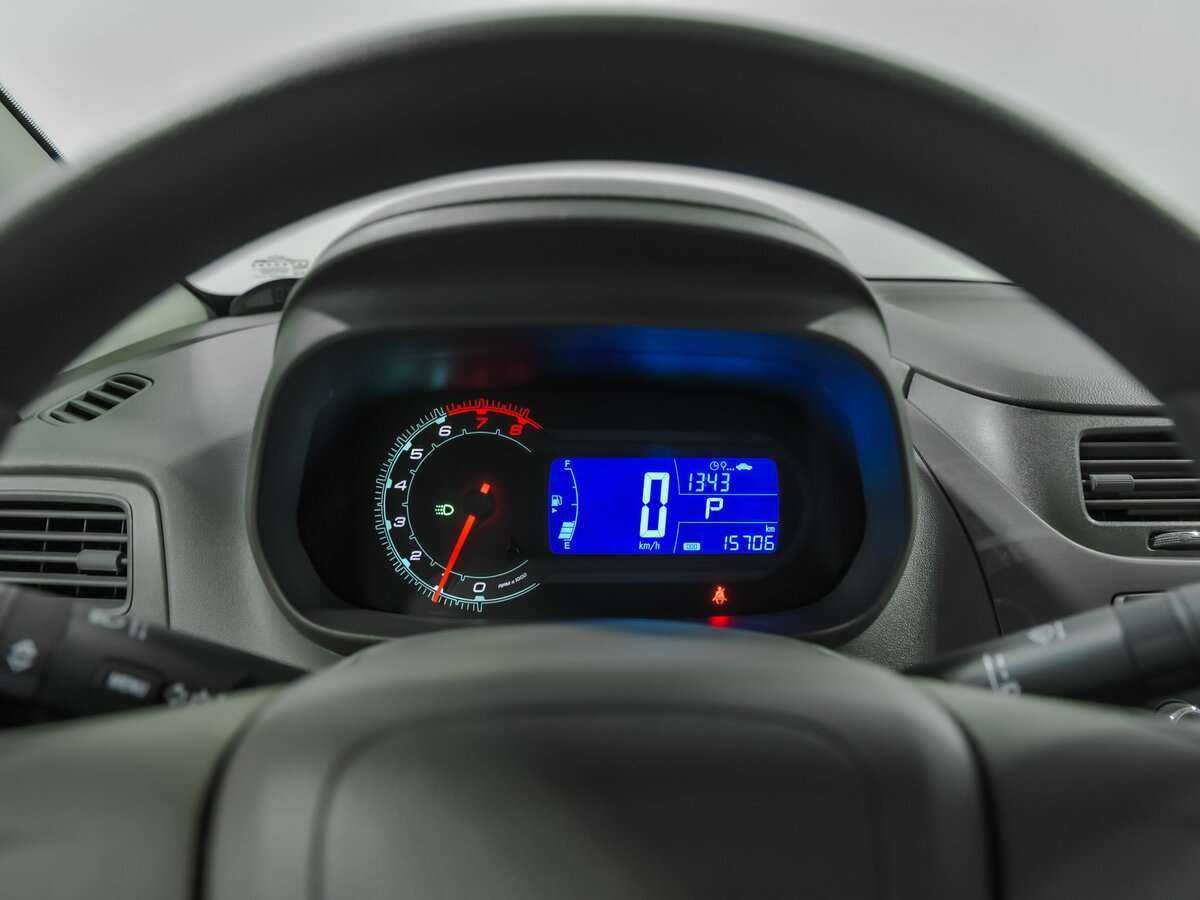 Б/У Шевроле Кобальт 2021 года. Фото: #6