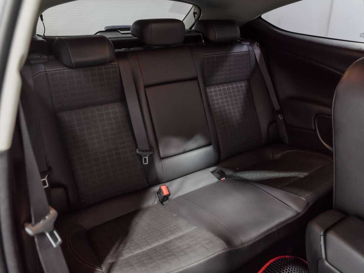 Б/У Опель Астра 2013 года. Фото: #9