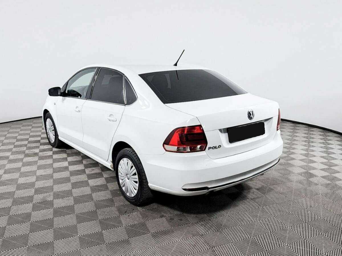 Б/У Фольксваген Поло 2015 года. Фото: #6