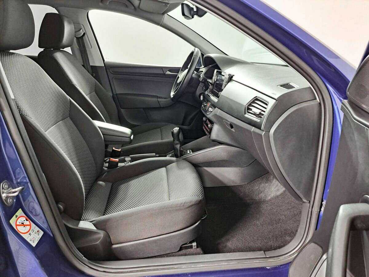 Б/У Фольксваген Поло 2021 года. Фото: #8