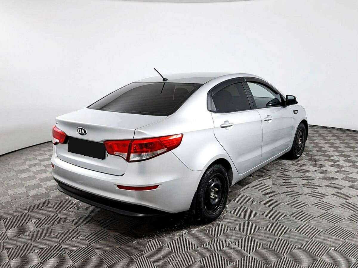 Б/У Киа Рио 2015 года. Фото: #3