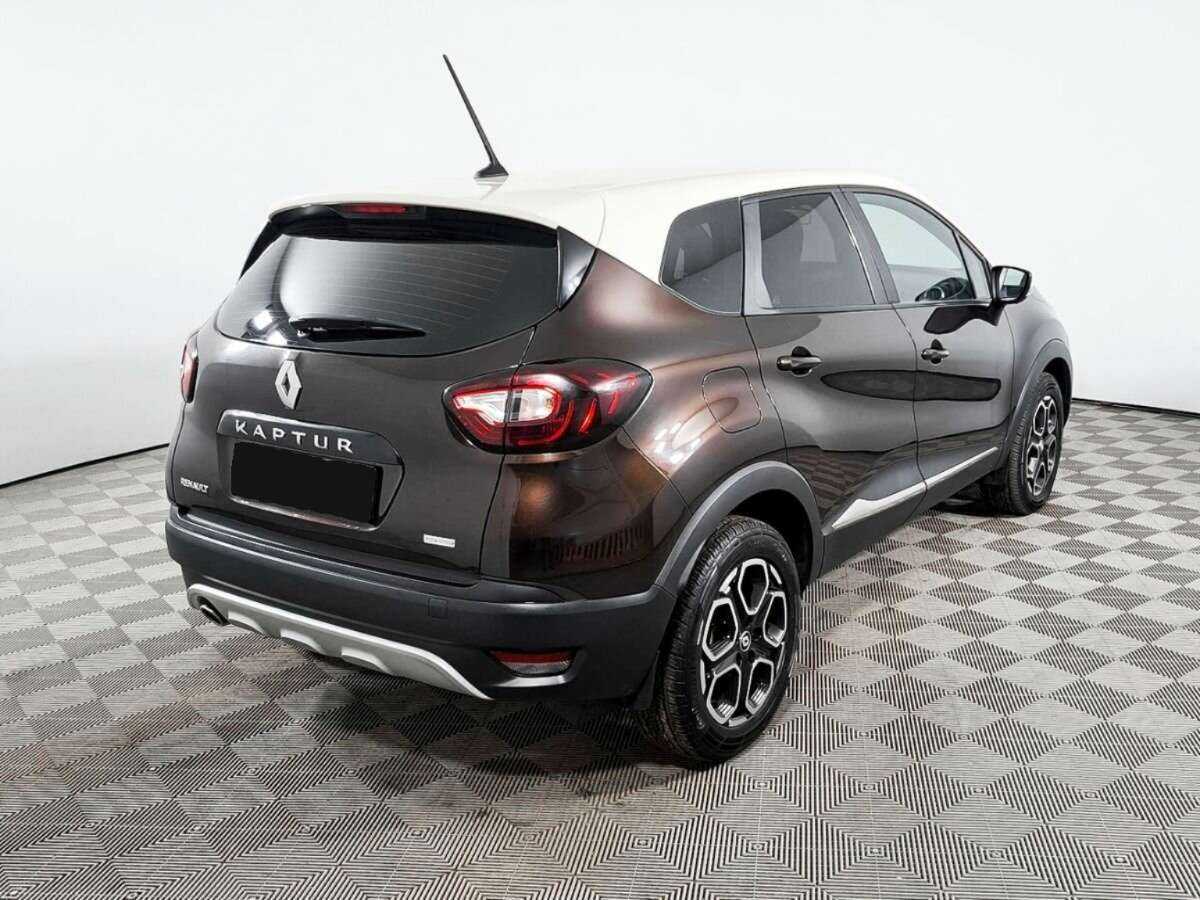 Б/У Рено Каптюр 2020 года. Фото: #3