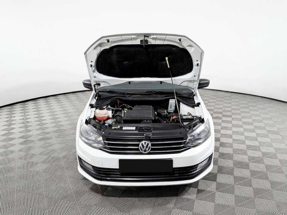 Б/У Фольксваген Поло 2019 года. Фото: #8